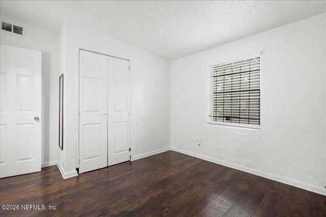6601 CLEVELAND Road, Jacksonville, FL 32209