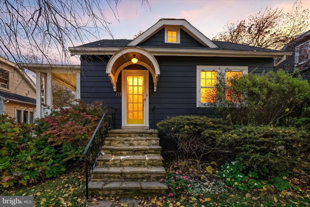 717 HIGHWOOD DR, Baltimore, MD 21212