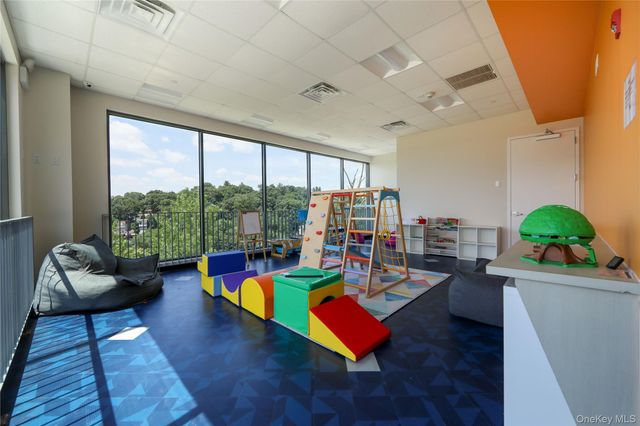 701 Ridge Hill 11L, Yonkers, NY 10710