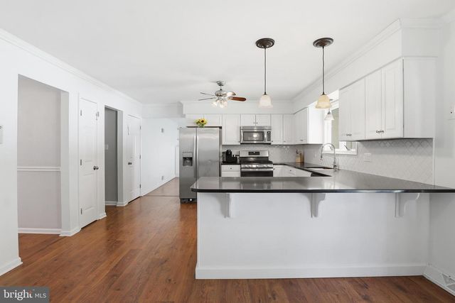 400 WHITE ROSE LN, York, PA 17402