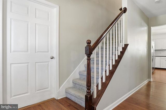 400 WHITE ROSE LN, York, PA 17402