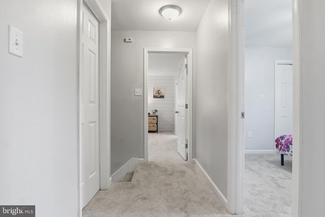 400 WHITE ROSE LN, York, PA 17402