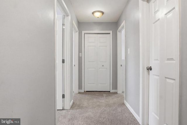 400 WHITE ROSE LN, York, PA 17402