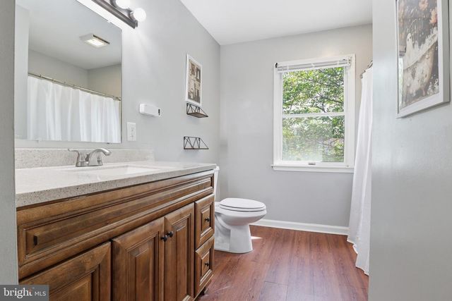 400 WHITE ROSE LN, York, PA 17402