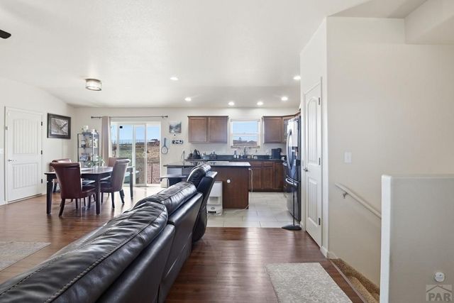 1107 N Kirkwood Dr, Pueblo, CO 81007