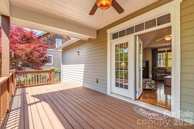 4 Olde Cottage Lane, Asheville, NC 28803