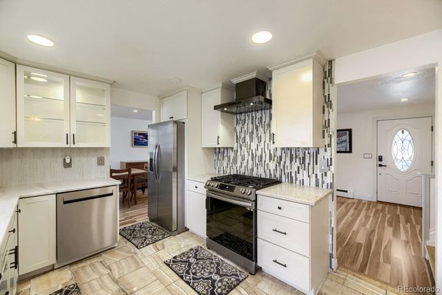 7047 W 62nd Place, Arvada, CO 80003