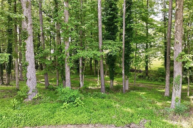 3608 Maple Forge Lane, Gainesville, GA 30504
