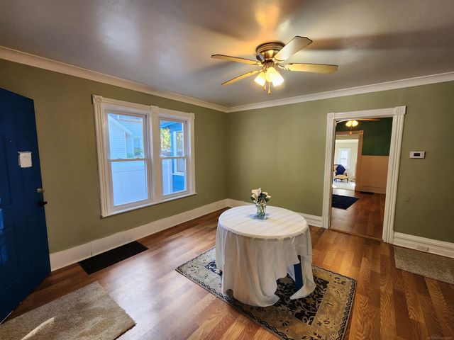 77 Hubbard Street, Mt Clemens, MI 48043