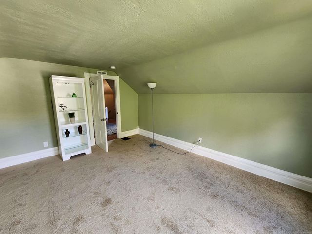 77 Hubbard Street, Mt Clemens, MI 48043