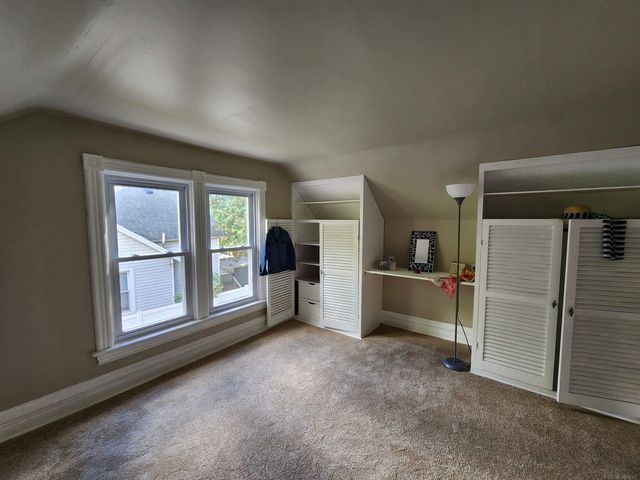 77 Hubbard Street, Mt Clemens, MI 48043