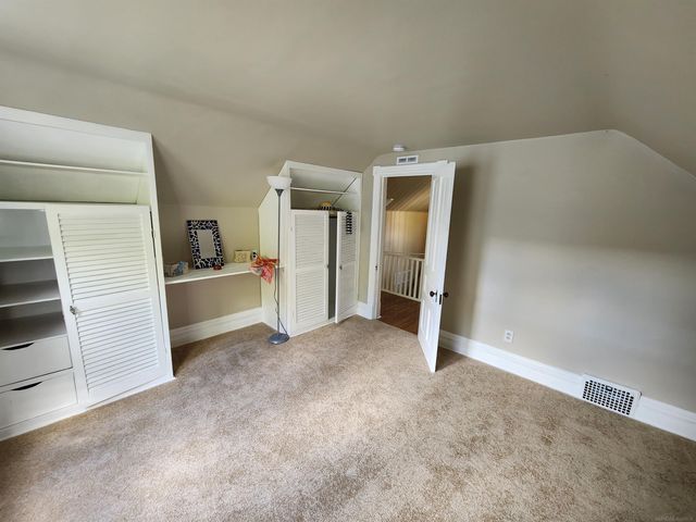 77 Hubbard Street, Mt Clemens, MI 48043