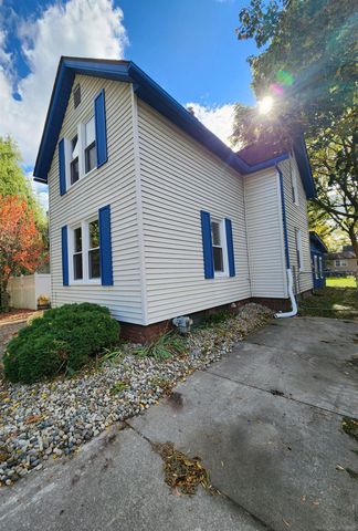 77 Hubbard Street, Mt Clemens, MI 48043