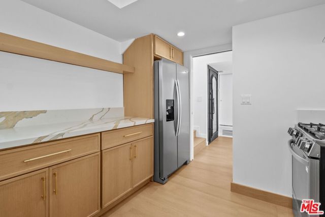 9315 Lloydcrest Drive, Beverly Hills, CA 90210