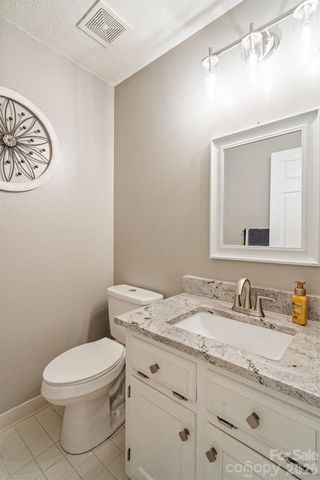 806 Colony Oaks Drive B, Monroe, NC 28112