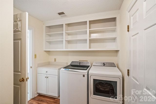 806 Colony Oaks Drive B, Monroe, NC 28112