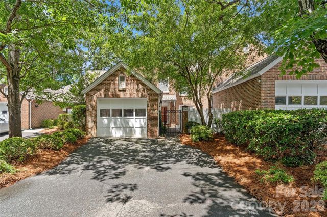 806 Colony Oaks Drive B, Monroe, NC 28112