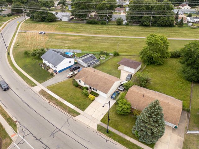 523 Belmont Drive, Romeoville, IL 60446