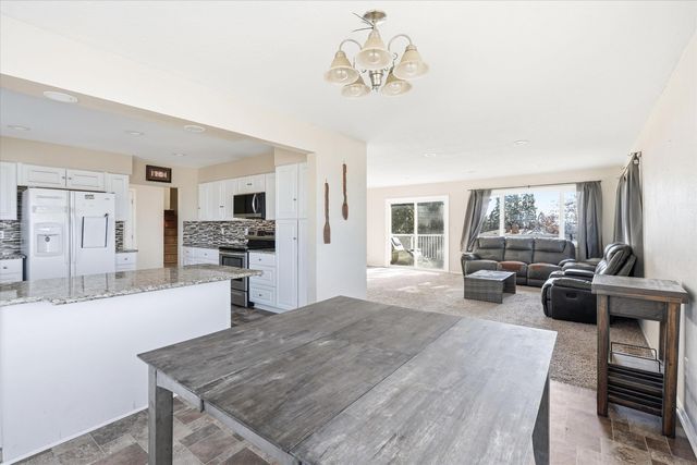 6660 Shasta Way, Klamath Falls, OR 97603