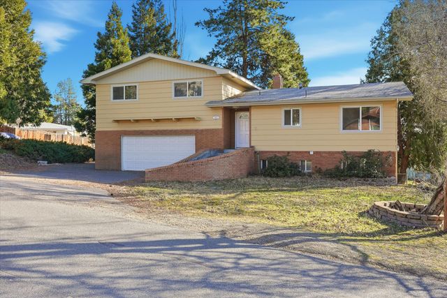 6660 Shasta Way, Klamath Falls, OR 97603