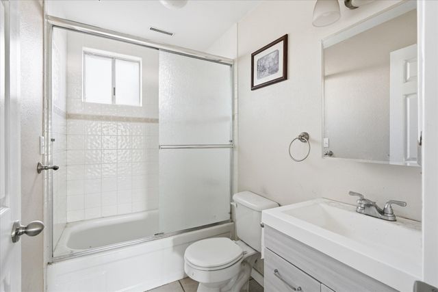 6660 Shasta Way, Klamath Falls, OR 97603