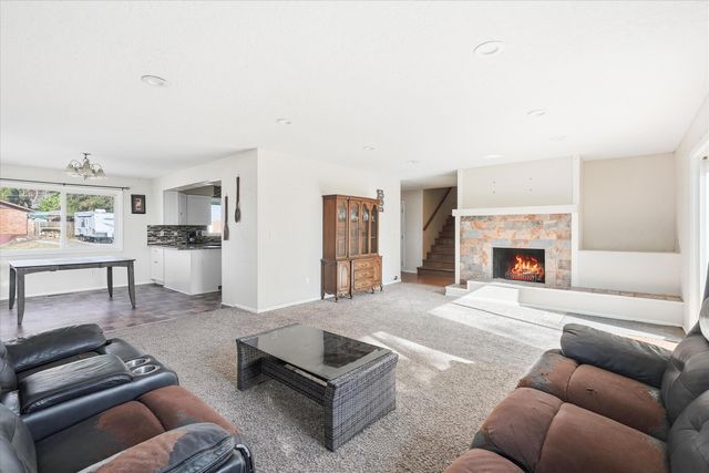 6660 Shasta Way, Klamath Falls, OR 97603