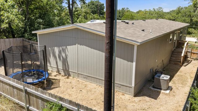 5913 N Oklahoma Trail, Granbury, TX 76048