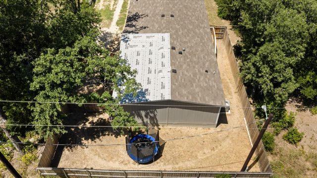 5913 N Oklahoma Trail, Granbury, TX 76048