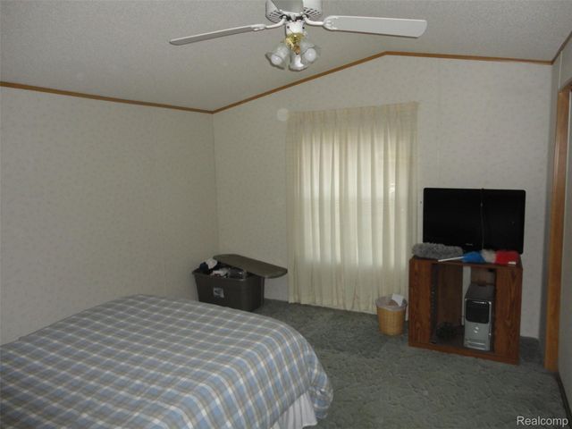 415 Midlands, Bedford Township, MI 48182