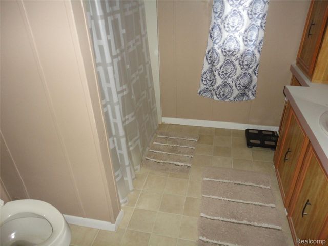 415 Midlands, Bedford Township, MI 48182