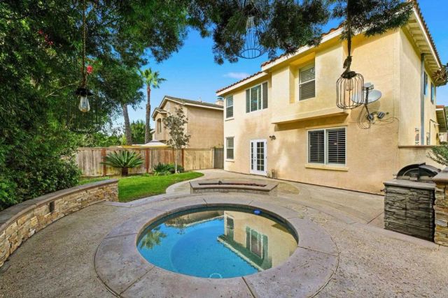 1225 Avenida Fragata, San Marcos, CA 92069