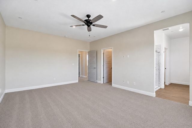 454 S Apricot Avenue, Fresno, CA 93727