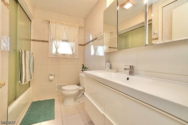 78 Jannarone St Unit B B, Belleville Twp., NJ 07109