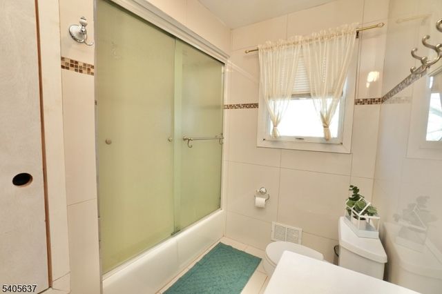 78 Jannarone St Unit B B, Belleville Twp., NJ 07109