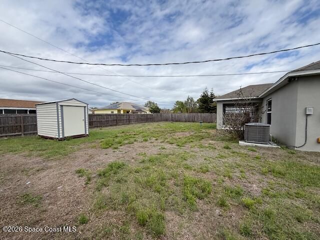 140 Nadell Avenue NW, Palm Bay, FL 32907