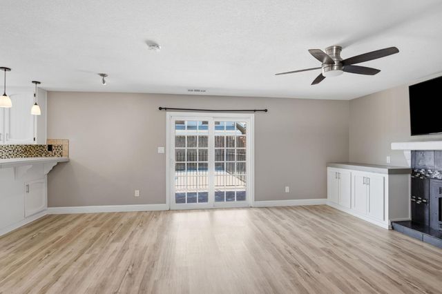 3621 Coye Oak Dr, Modesto, CA 95355