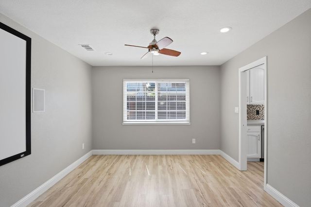 3621 Coye Oak Dr, Modesto, CA 95355