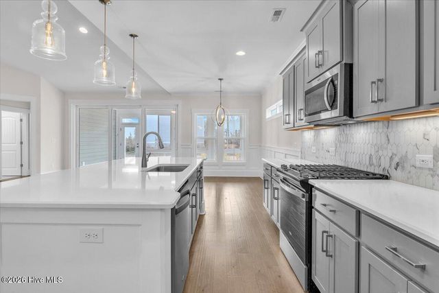 232 Shoal Avenue, Hampstead, NC 28443