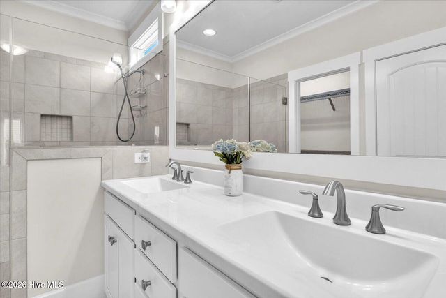 232 Shoal Avenue, Hampstead, NC 28443