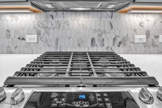 232 Shoal Avenue, Hampstead, NC 28443