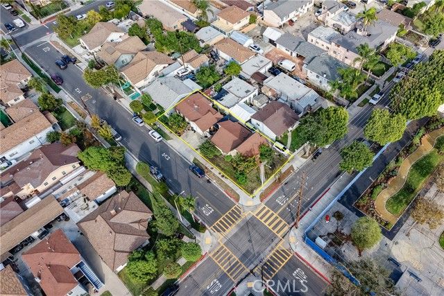 4101 E 57th St, Maywood, CA 90270