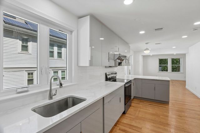 29 Coleman Rd A, Arlington, MA 02474