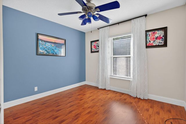 7004 Galleon Cove Circle, Riviera Beach, FL 33418