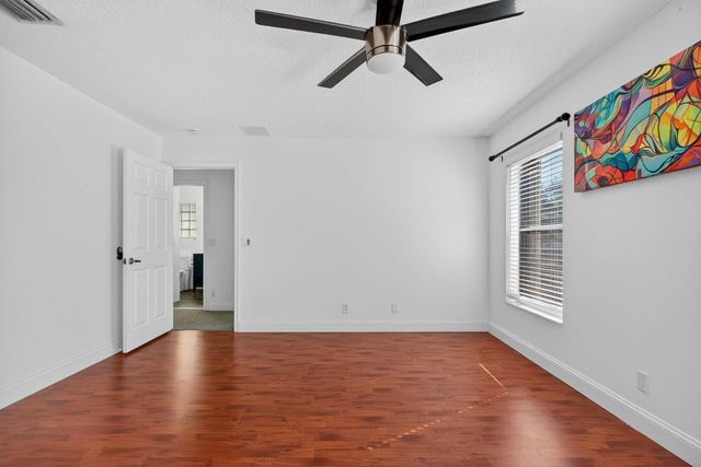 7004 Galleon Cove Circle, Riviera Beach, FL 33418