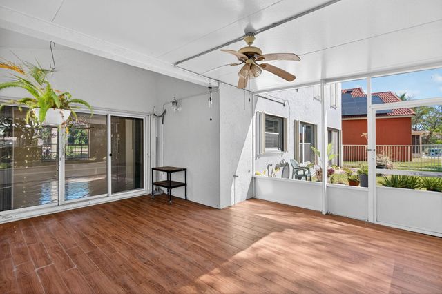 7004 Galleon Cove Circle, Riviera Beach, FL 33418