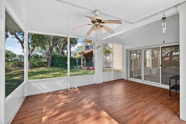 7004 Galleon Cove Circle, Riviera Beach, FL 33418