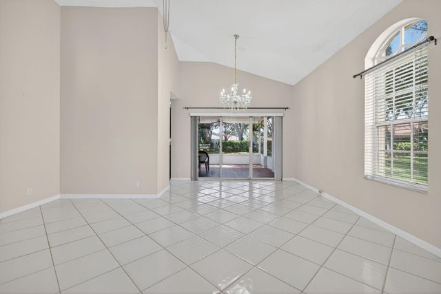 7004 Galleon Cove Circle, Riviera Beach, FL 33418