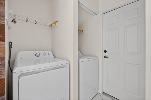 7004 Galleon Cove Circle, Riviera Beach, FL 33418