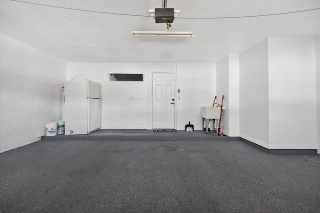 7004 Galleon Cove Circle, Riviera Beach, FL 33418