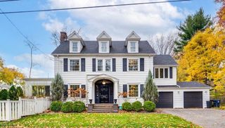 456 Merriman Road, Akron, OH 44303